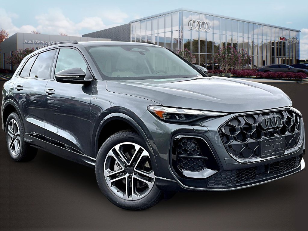 New 2026 Audi Q5 2.0T