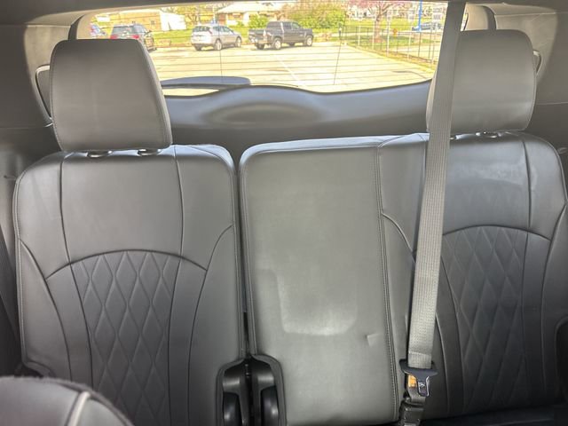 Used 2023 Buick Enclave Avenir w/ Avenir Technology Package image 28