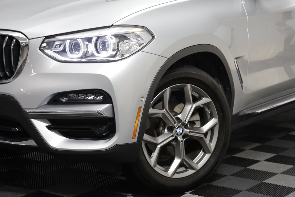 Used 2020 BMW X3 xDrive30i w/ Premium Package AWD/4WD image 3