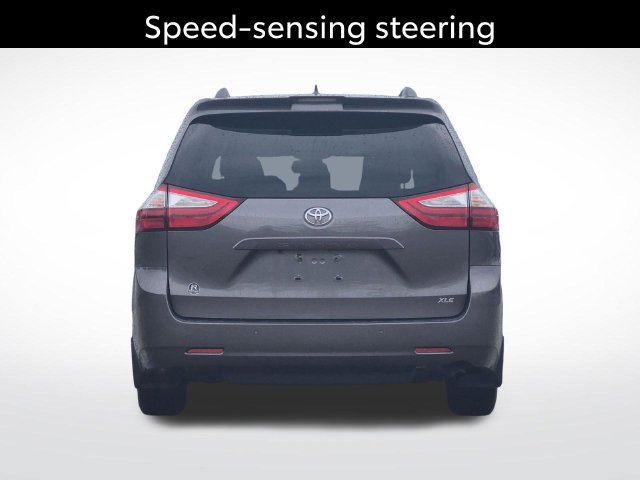 Certified 2018 Toyota Sienna XLE w/ XLE Navigation Package FWD image 8