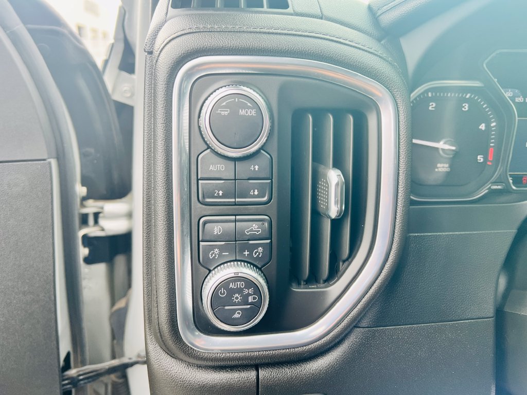 Used 2022 GMC Sierra 2500 Denali AWD/4WD image 22