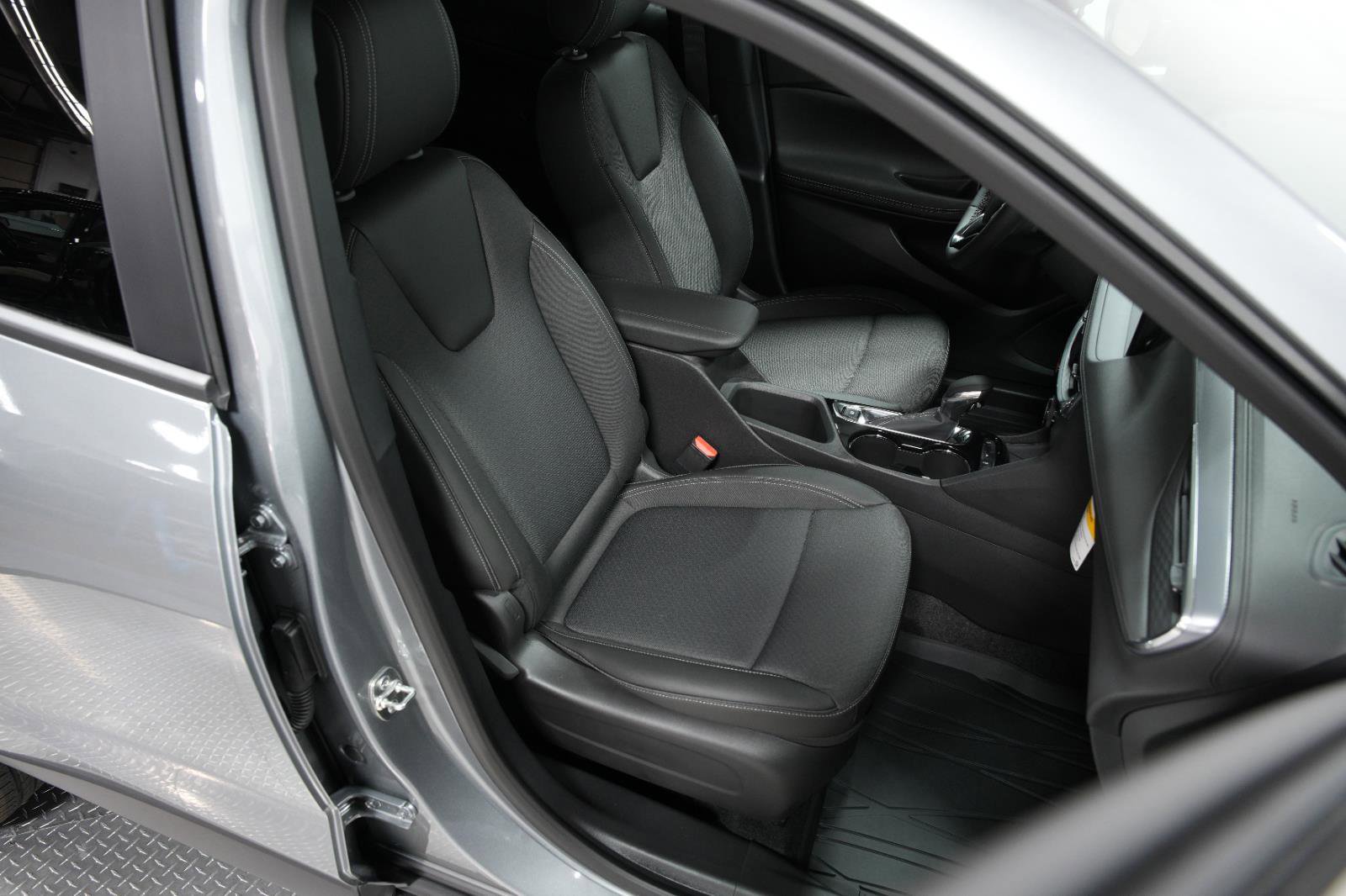 New 2026 Buick Encore GX Preferred w/ Comfort Package image 17