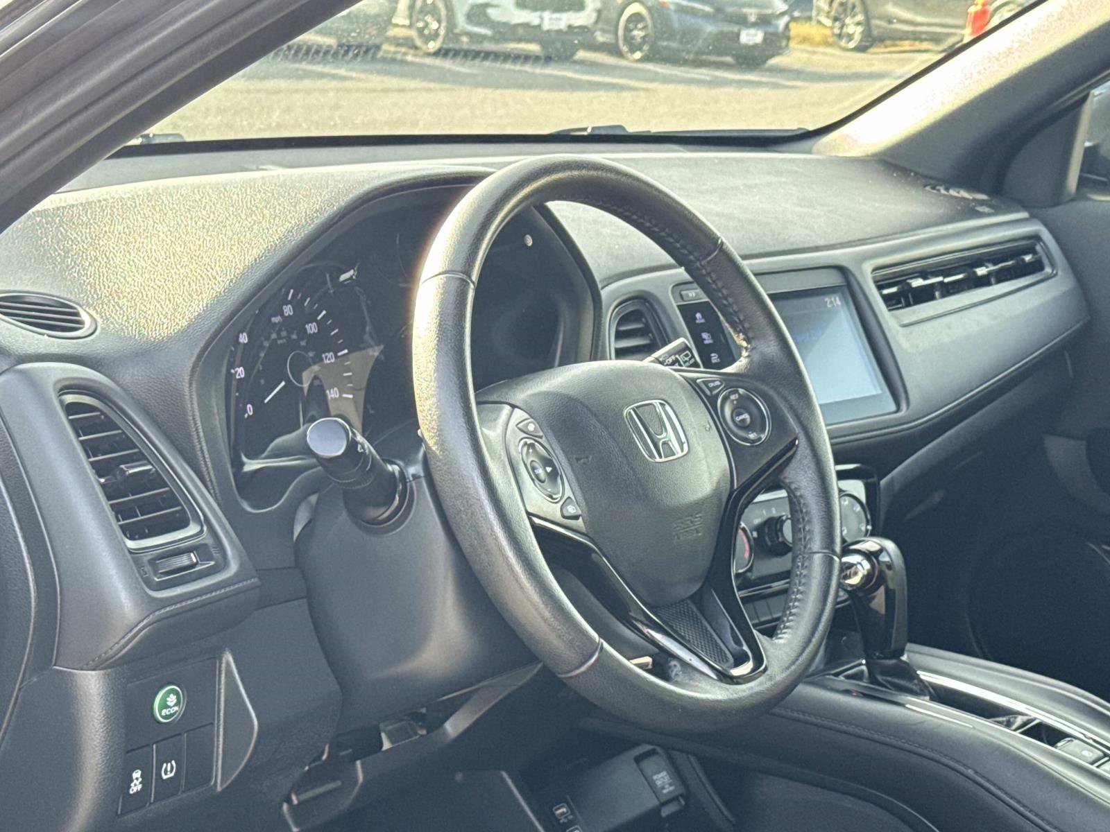 Used 2022 Honda HR-V Sport image 11