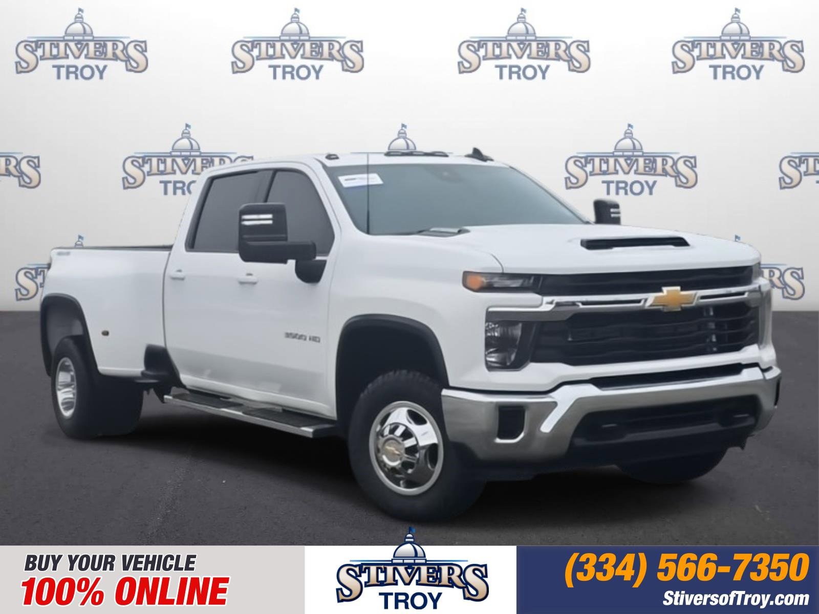 Used 2024 Chevrolet Silverado 3500 LT image 1