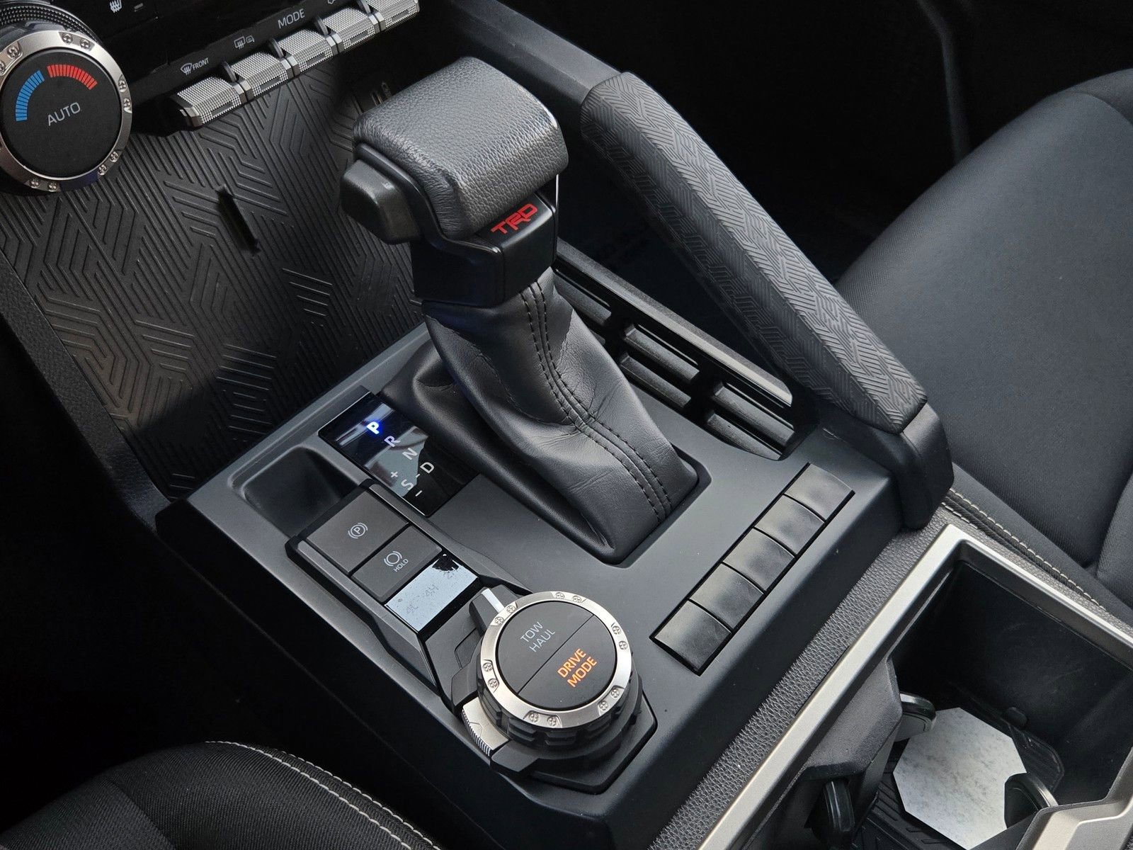 Used 2024 Toyota Tacoma TRD Sport image 18