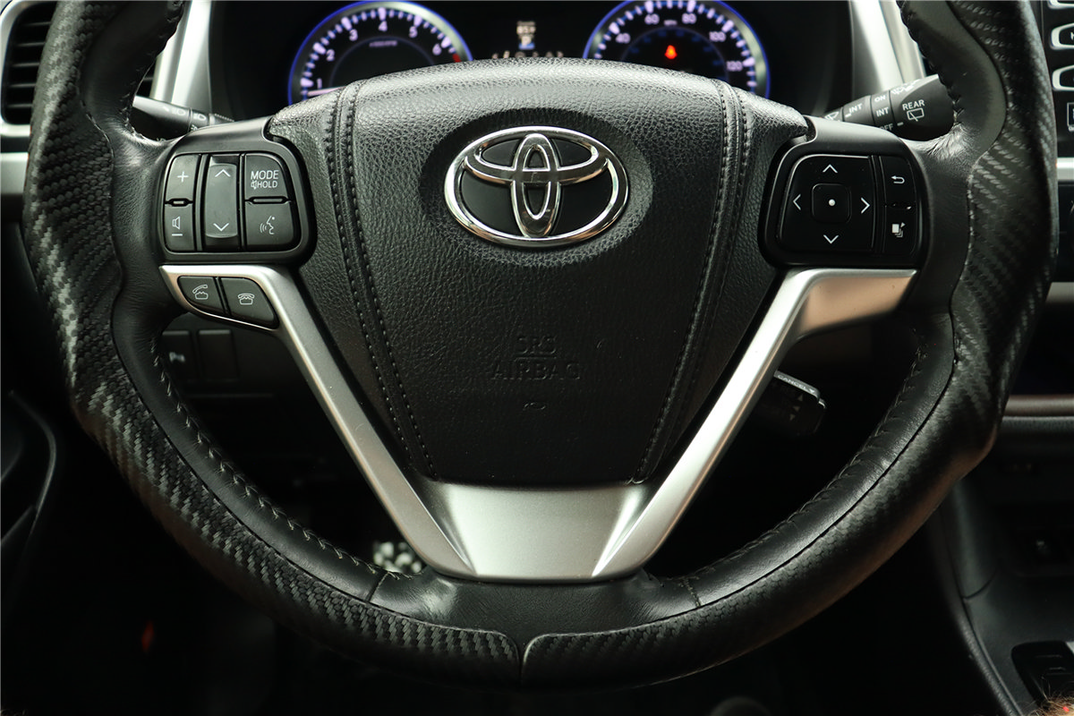 Used 2014 Toyota Highlander Limited AWD/4WD image 42