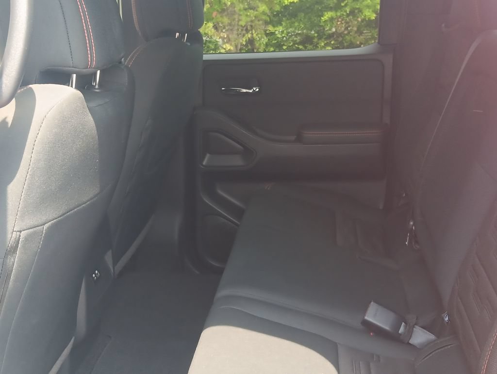 Certified 2024 Nissan Frontier Pro-X RWD image 25