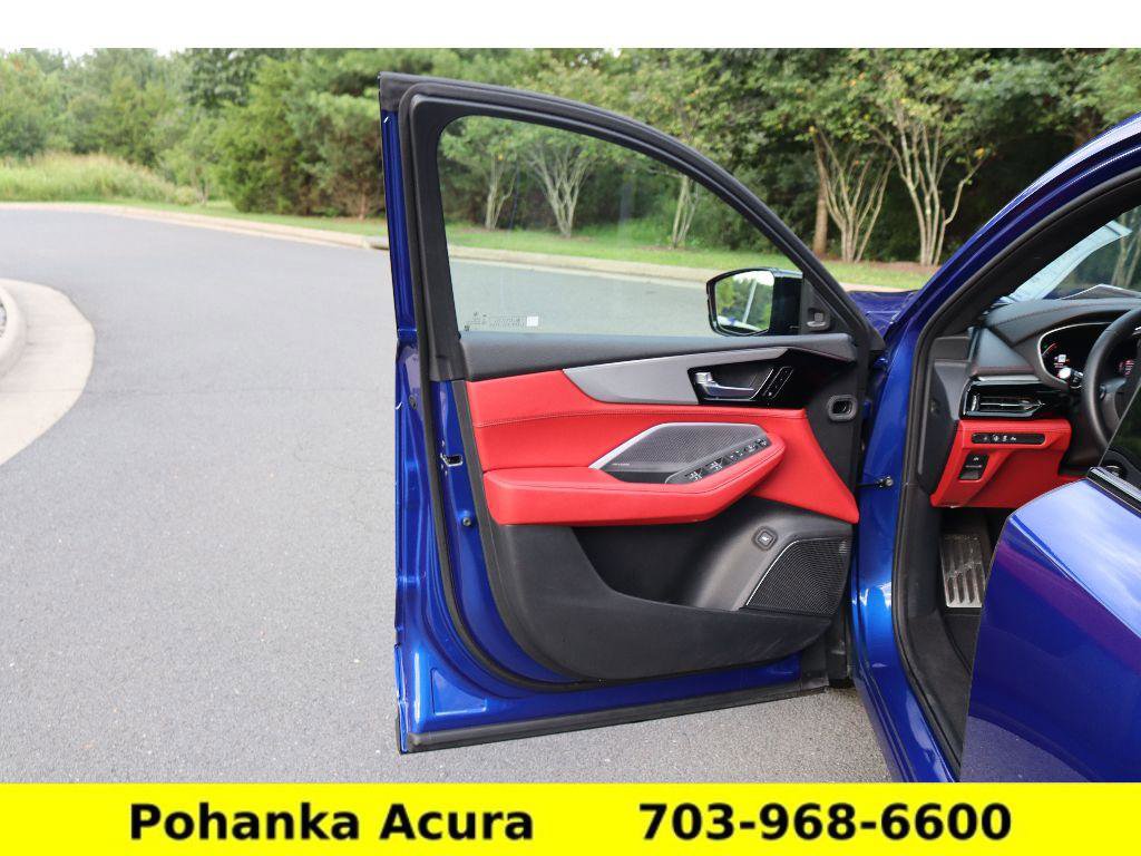 Used 2025 Acura MDX A-Spec image 18