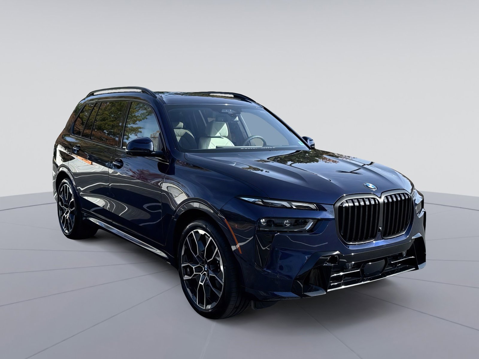 New 2026 BMW X7 xDrive40i w/ M Sport Package