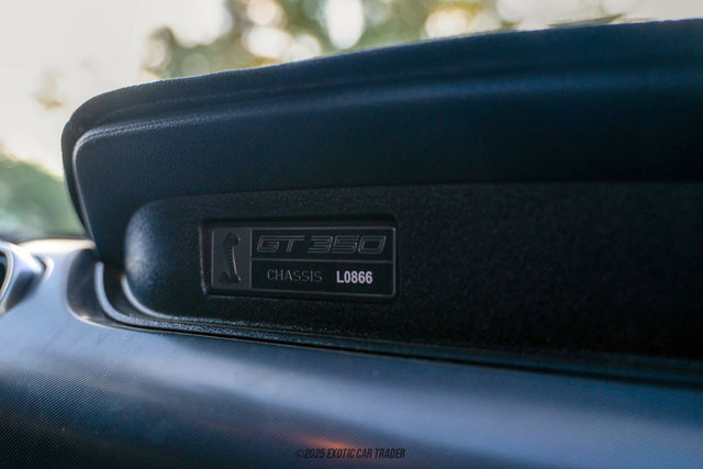 Used 2020 Ford Mustang Shelby GT350 w/ Technology Package image 30