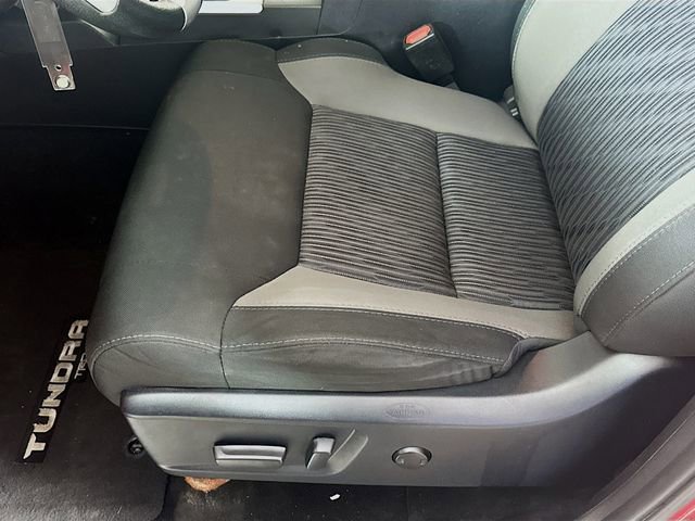 Used 2017 Toyota Tundra SR5 image 19