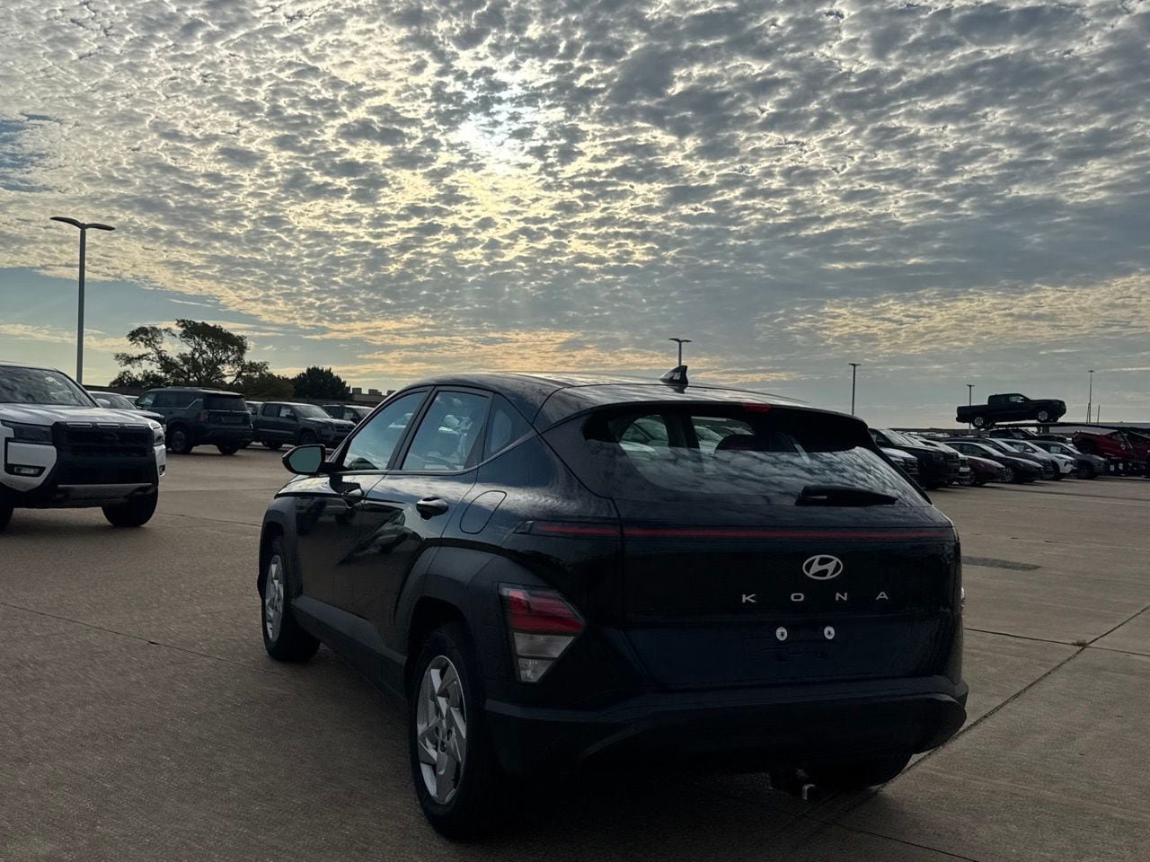 Used 2026 Hyundai Kona SE FWD image 17