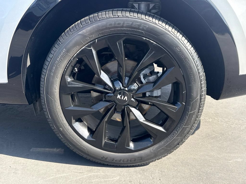 Used 2021 Kia Sorento SX FWD image 16