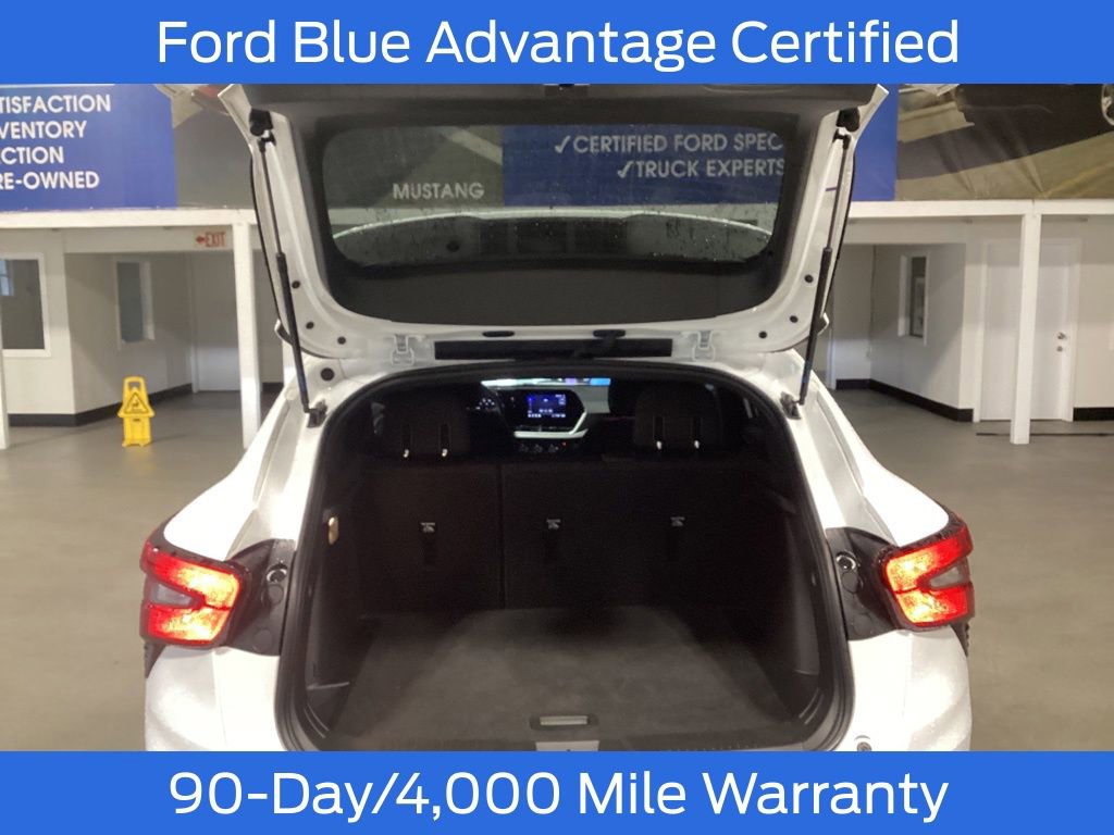 Used 2024 Chevrolet Trax RS image 6