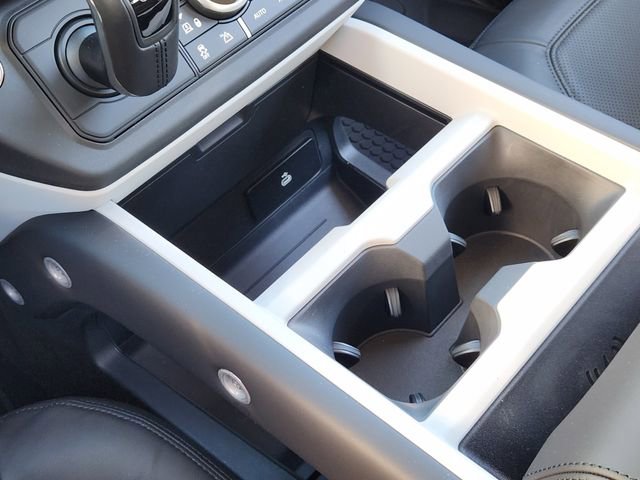Used 2026 Land Rover Defender 110 S image 15
