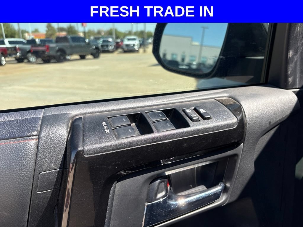 Used 2020 Toyota 4Runner TRD Off-Road Premium w/ Moonroof Package AWD/4WD image 11