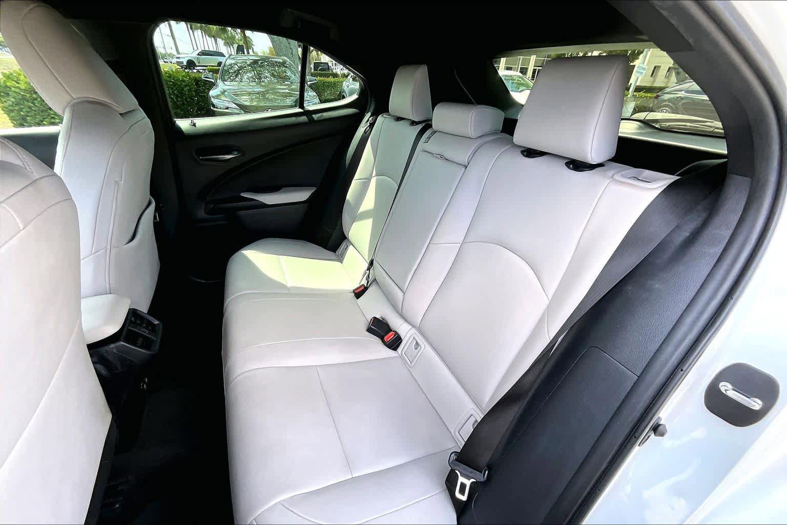 Used 2019 Lexus UX 200 w/ Accessory Package 2 image 21