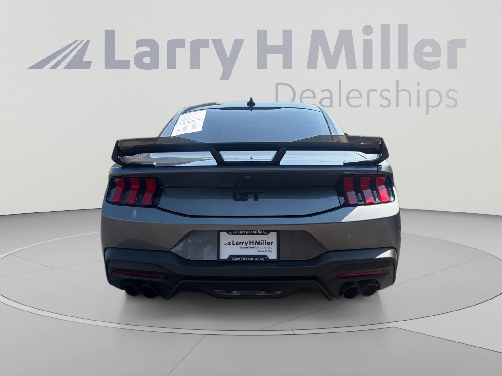 Used 2025 Ford Mustang GT Premium RWD image 4