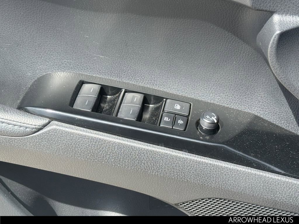 Used 2025 Toyota Camry XSE FWD image 25