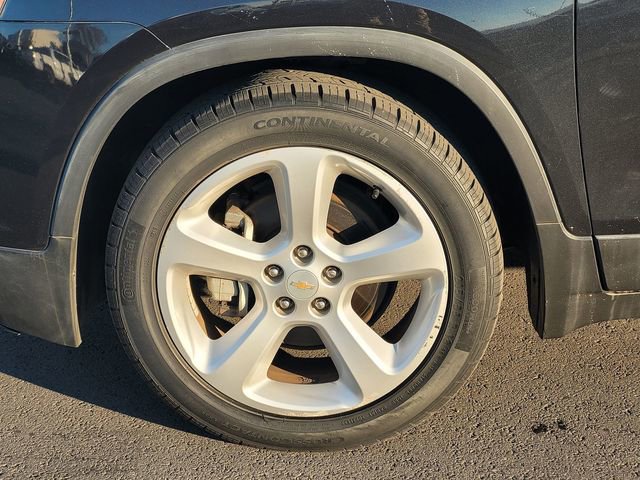 Used 2016 Chevrolet Trax LTZ w/ LPO, Cargo Package image 10