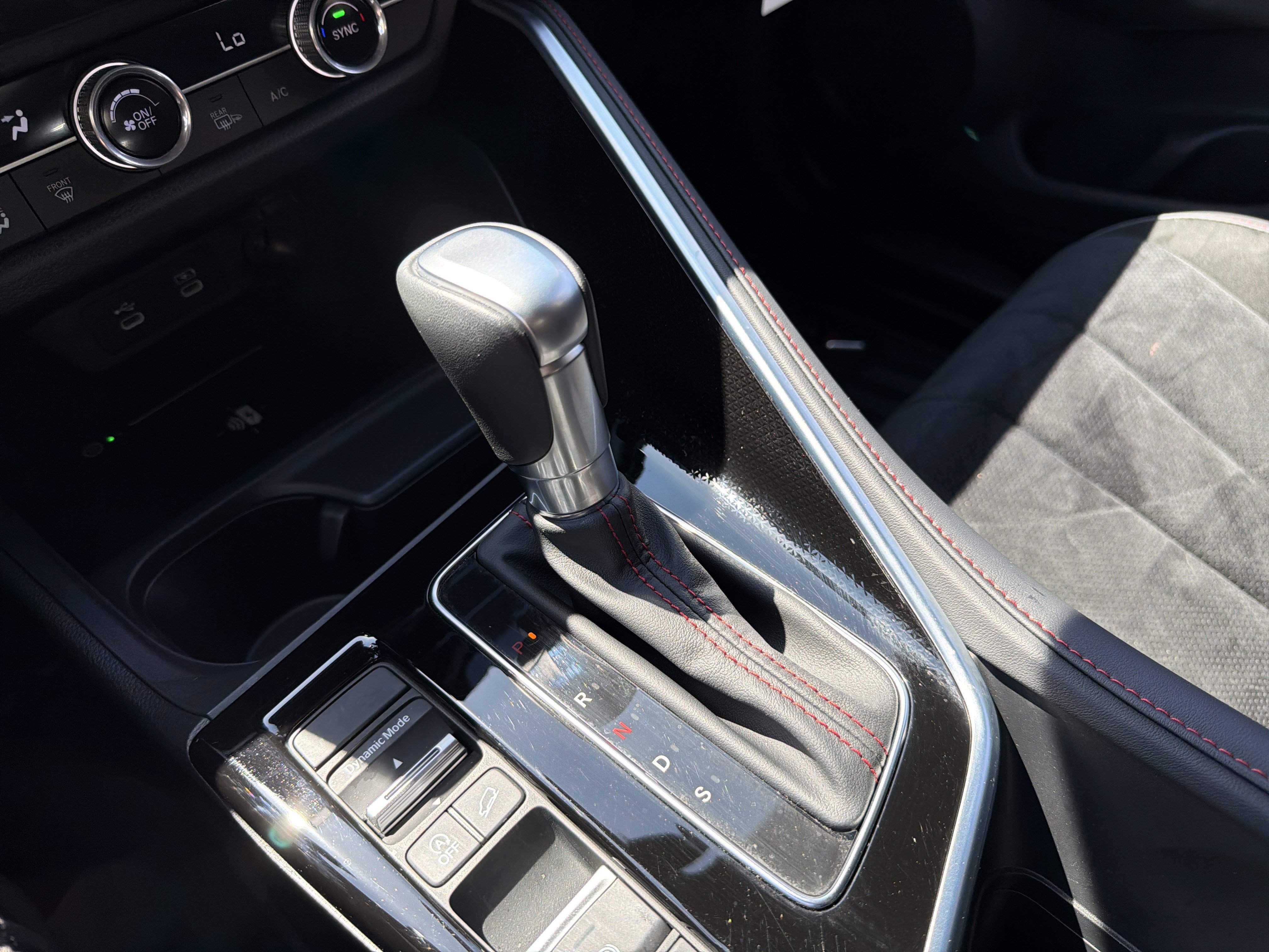 Certified 2025 Acura ADX A-Spec image 25