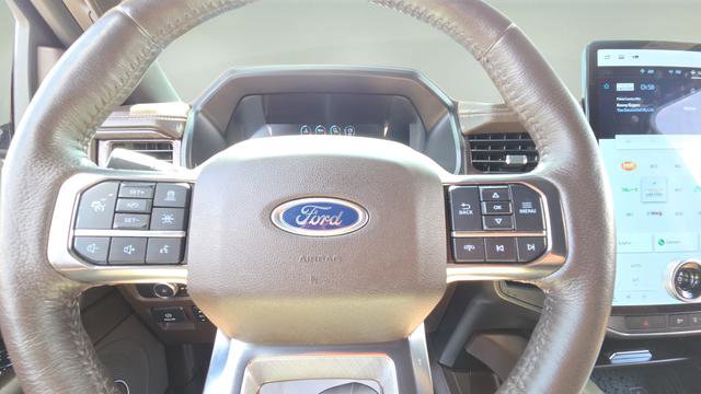 Used 2022 Ford Expedition Max King Ranch image 13