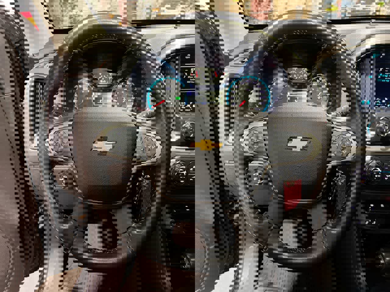 Used 2017 Chevrolet Colorado Z71 image 14