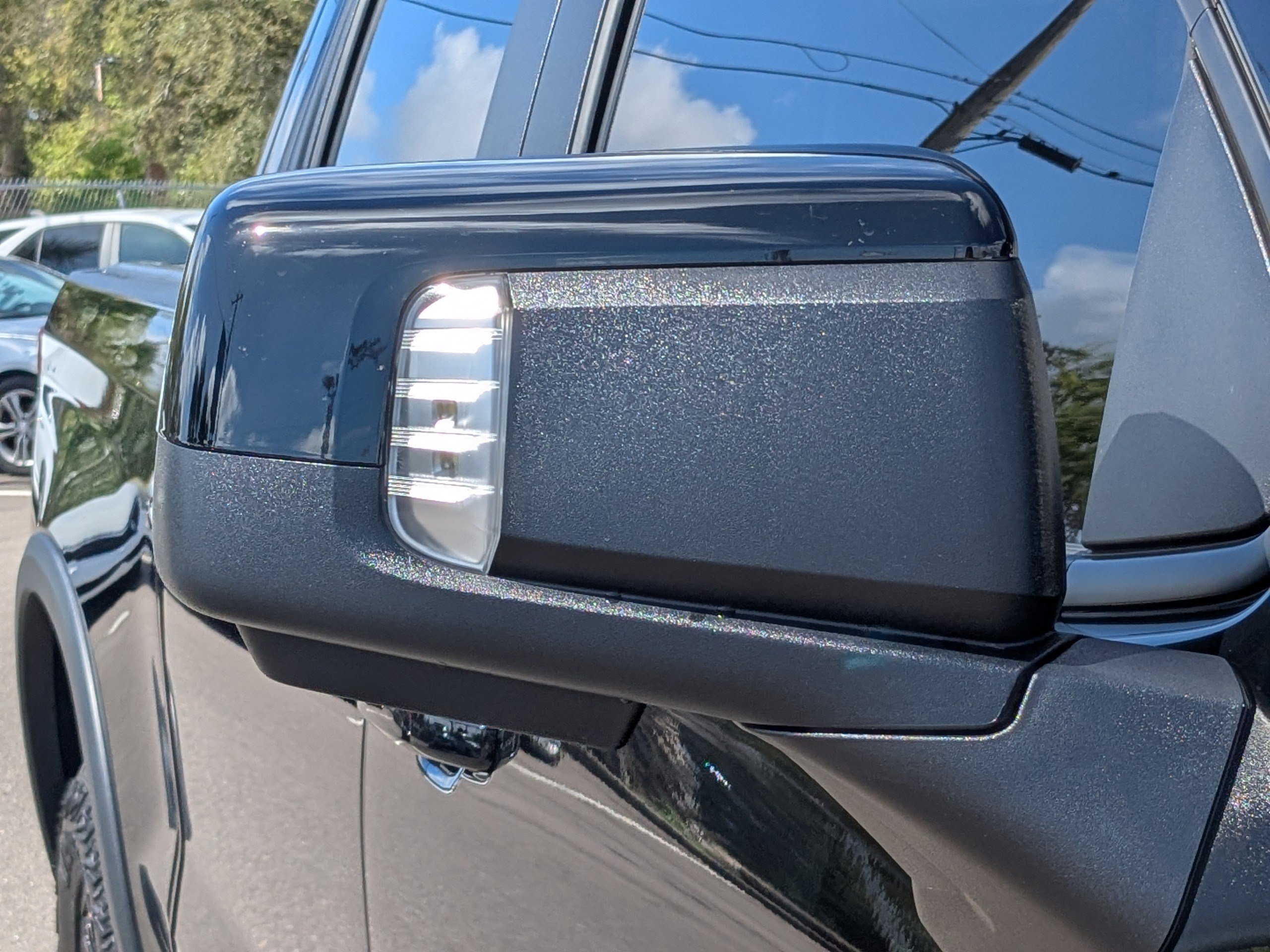 Used 2025 Chevrolet Silverado 1500 ZR2 w/ Technology Package image 11