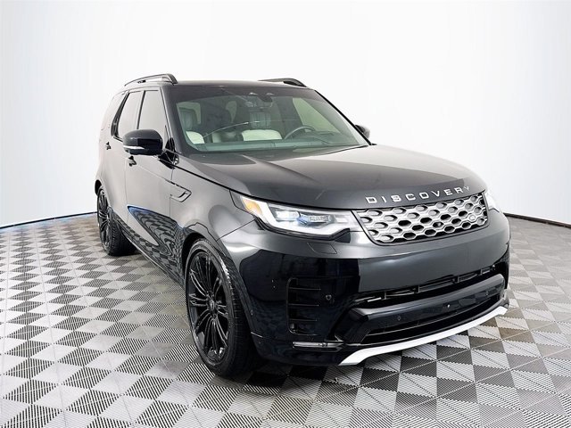 Used 2024 Land Rover Discovery Metropolitan Edition