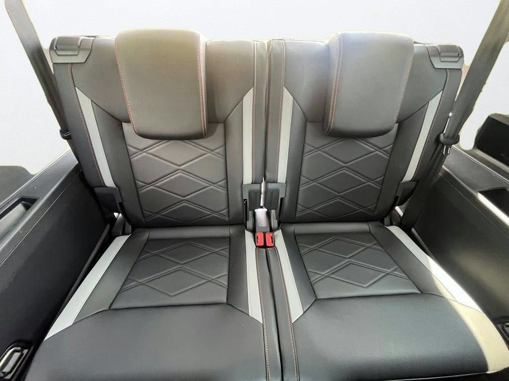 Certified 2026 Volkswagen Atlas Peak Edition AWD/4WD image 29