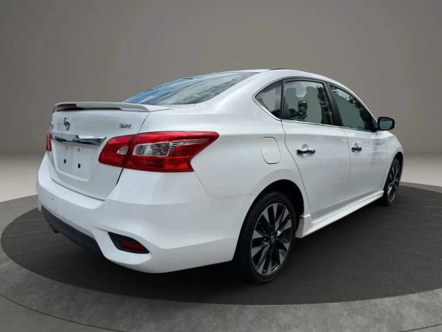 Used 2017 Nissan Sentra SR w/ Driver's Assist Package FWD image 5