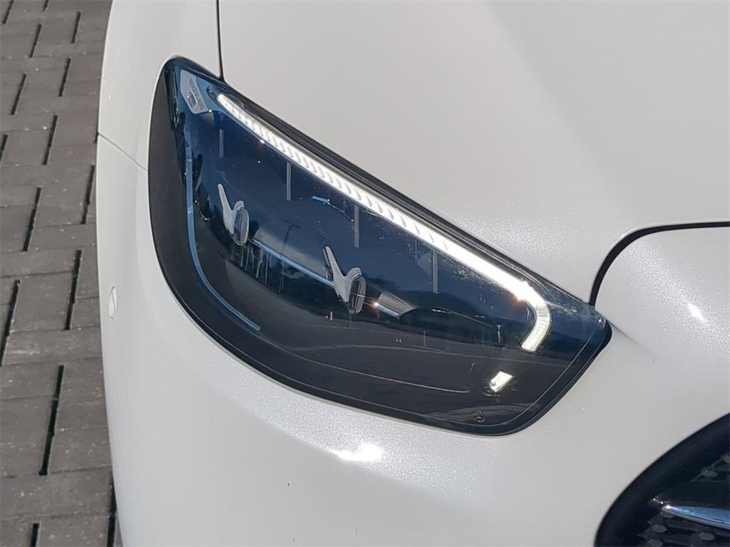 Used 2023 Mercedes-Benz E 450 Cabriolet image 11