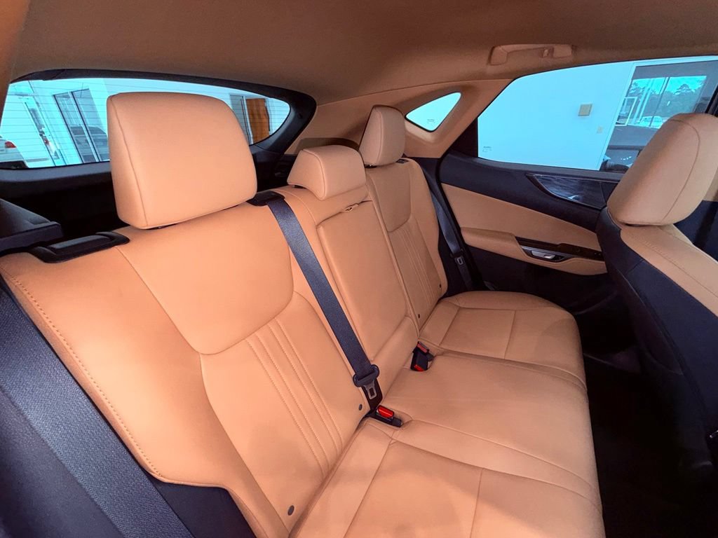 Certified 2025 Lexus NX 250 FWD w/ Accessory Package (K3) image 16
