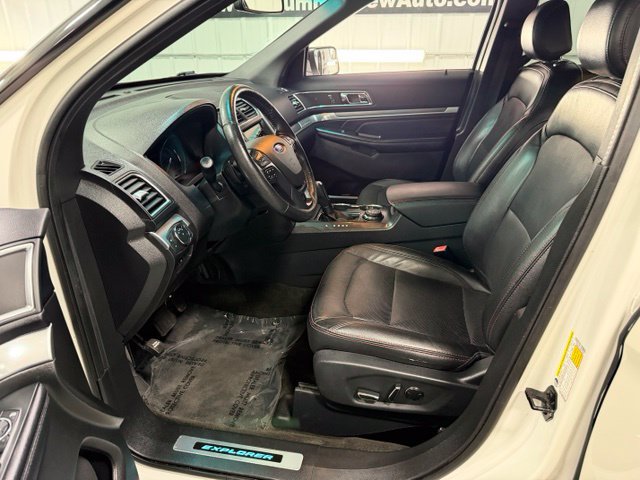 Used 2016 Ford Explorer Sport AWD/4WD image 7