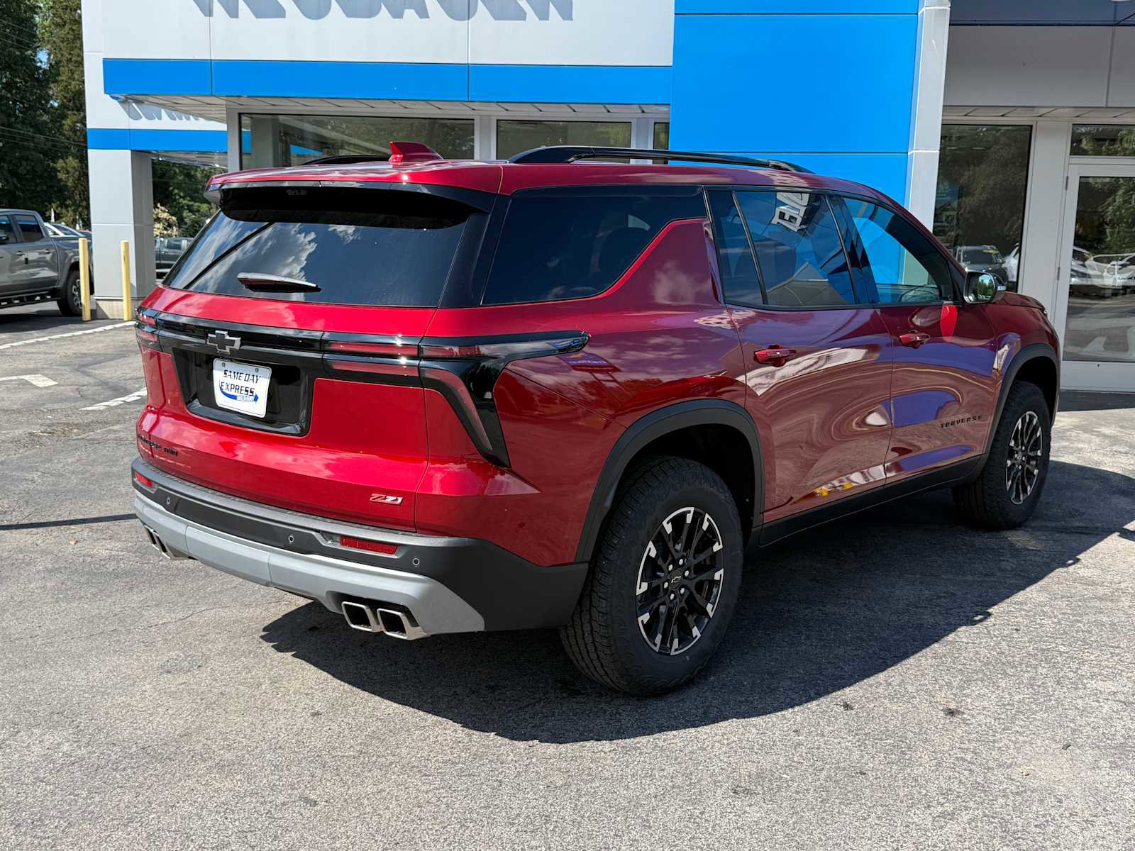 New 2026 Chevrolet Traverse Z71 w/ Driver Confidence Package image 5