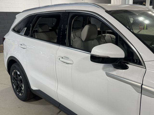 New 2026 Kia Sorento S FWD image 32