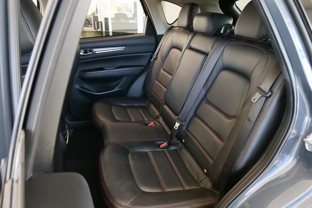 Used 2024 MAZDA CX-5 Carbon Edition image 12