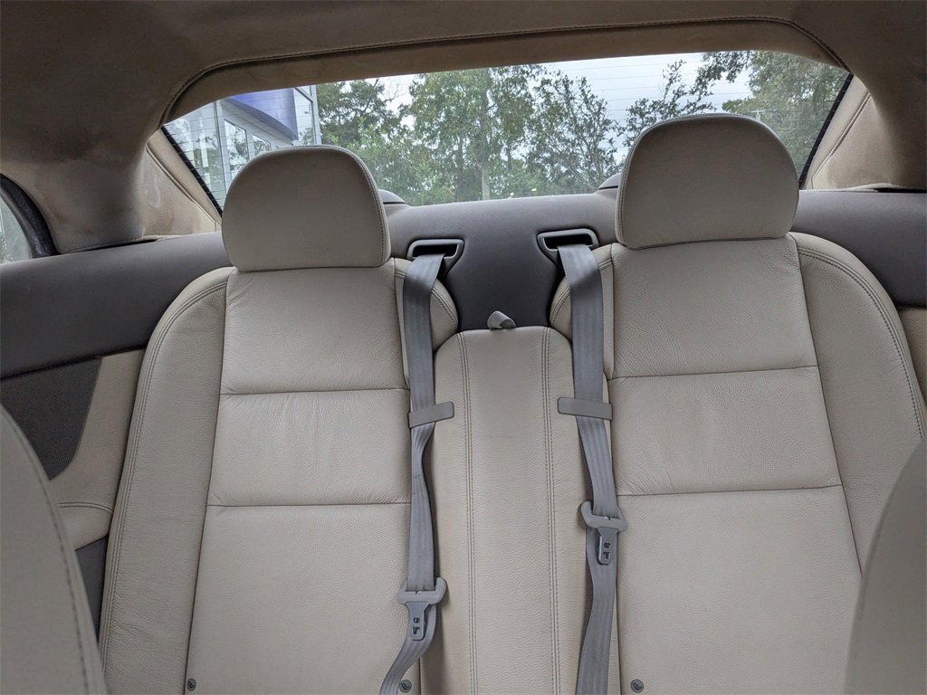 Used 2007 Volvo C70 T5 image 38