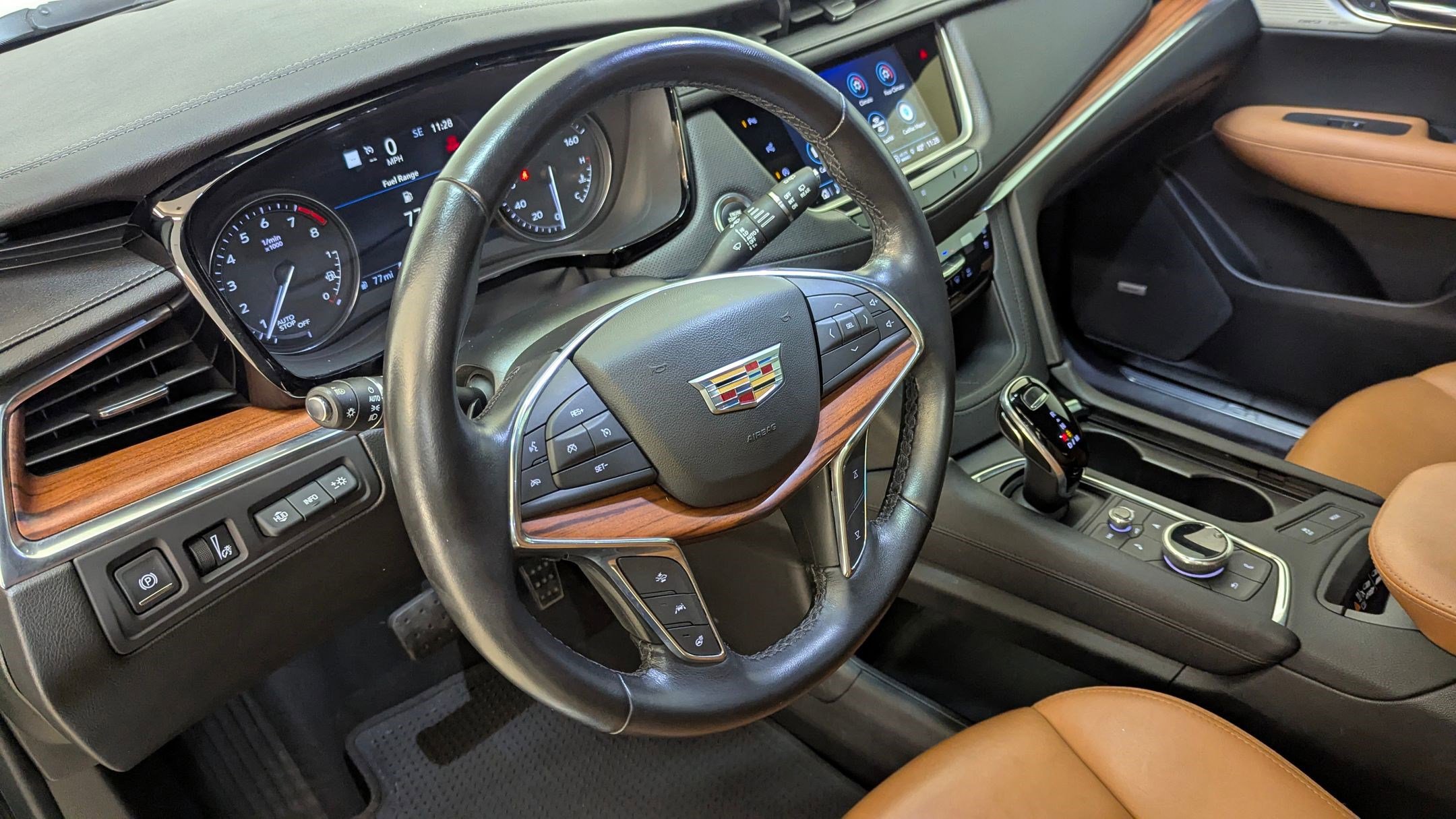 Used 2021 Cadillac XT5 Premium Luxury image 24