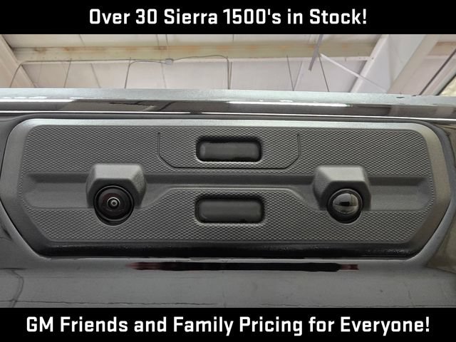 New 2026 GMC Sierra 1500 Denali Ultimate w/ LPO, Black Badging Package AWD/4WD image 11