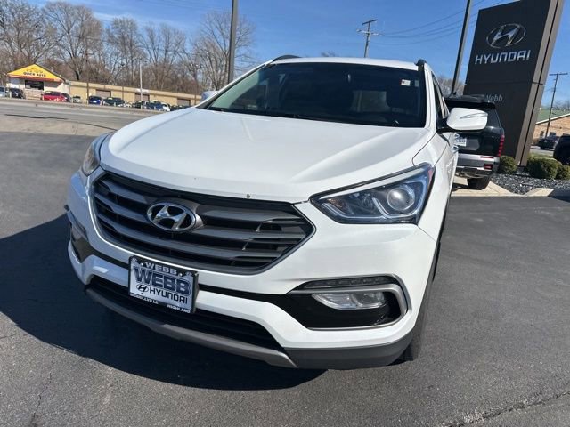 Used 2018 Hyundai Santa Fe Sport image 4