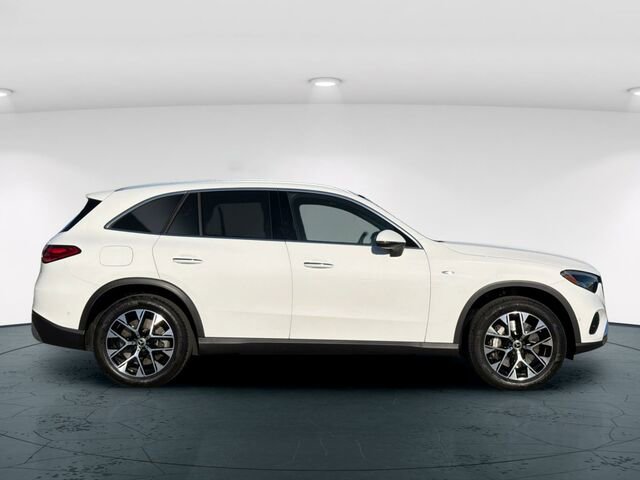 Certified 2025 Mercedes-Benz GLC 350e 4MATIC image 8