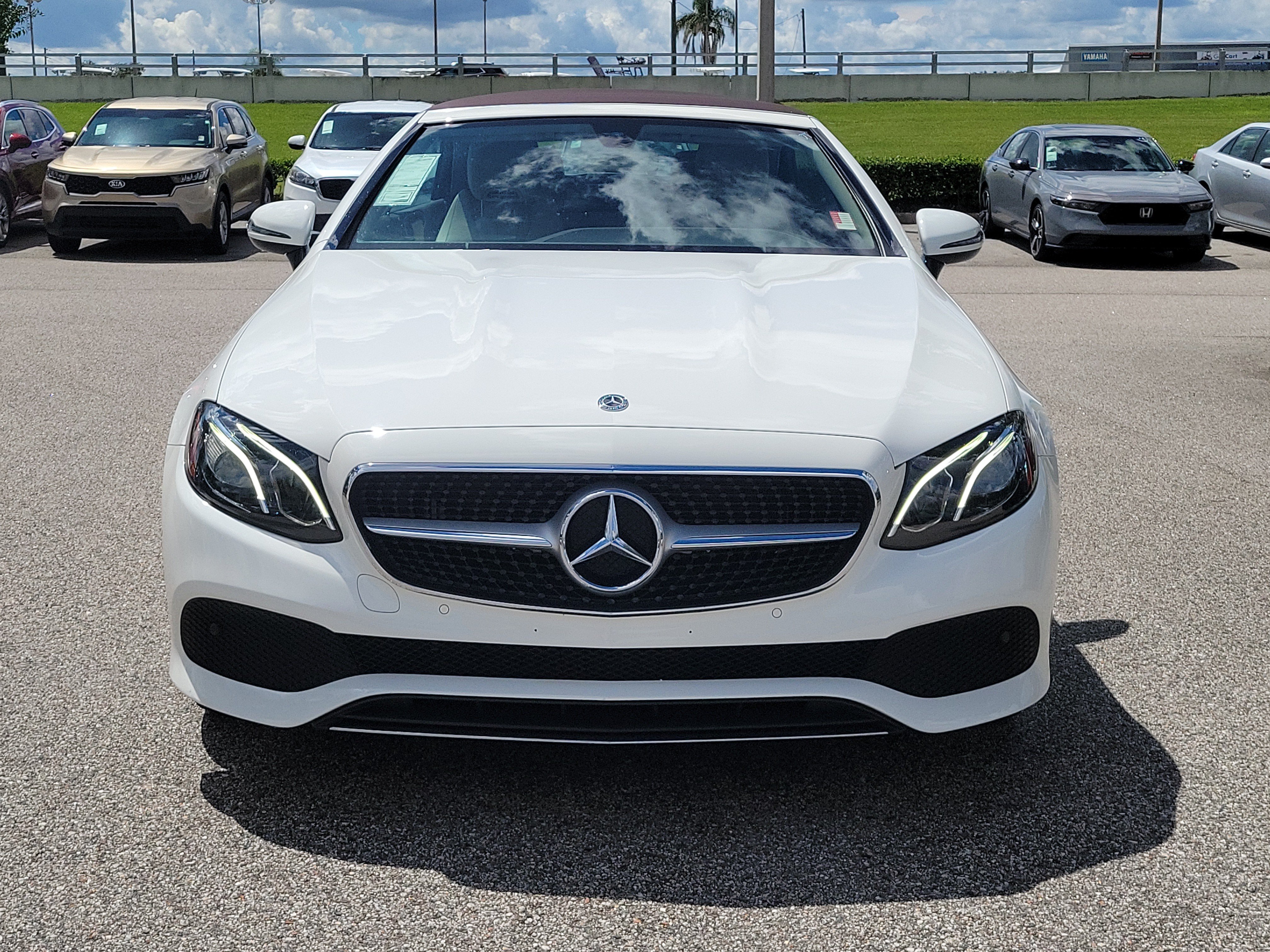 Used 2018 Mercedes-Benz E 400 Cabriolet image 2