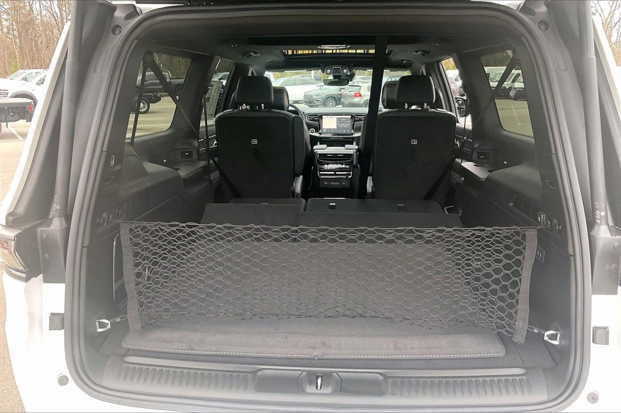 New 2026 Jeep Grand Wagoneer L Limited image 28