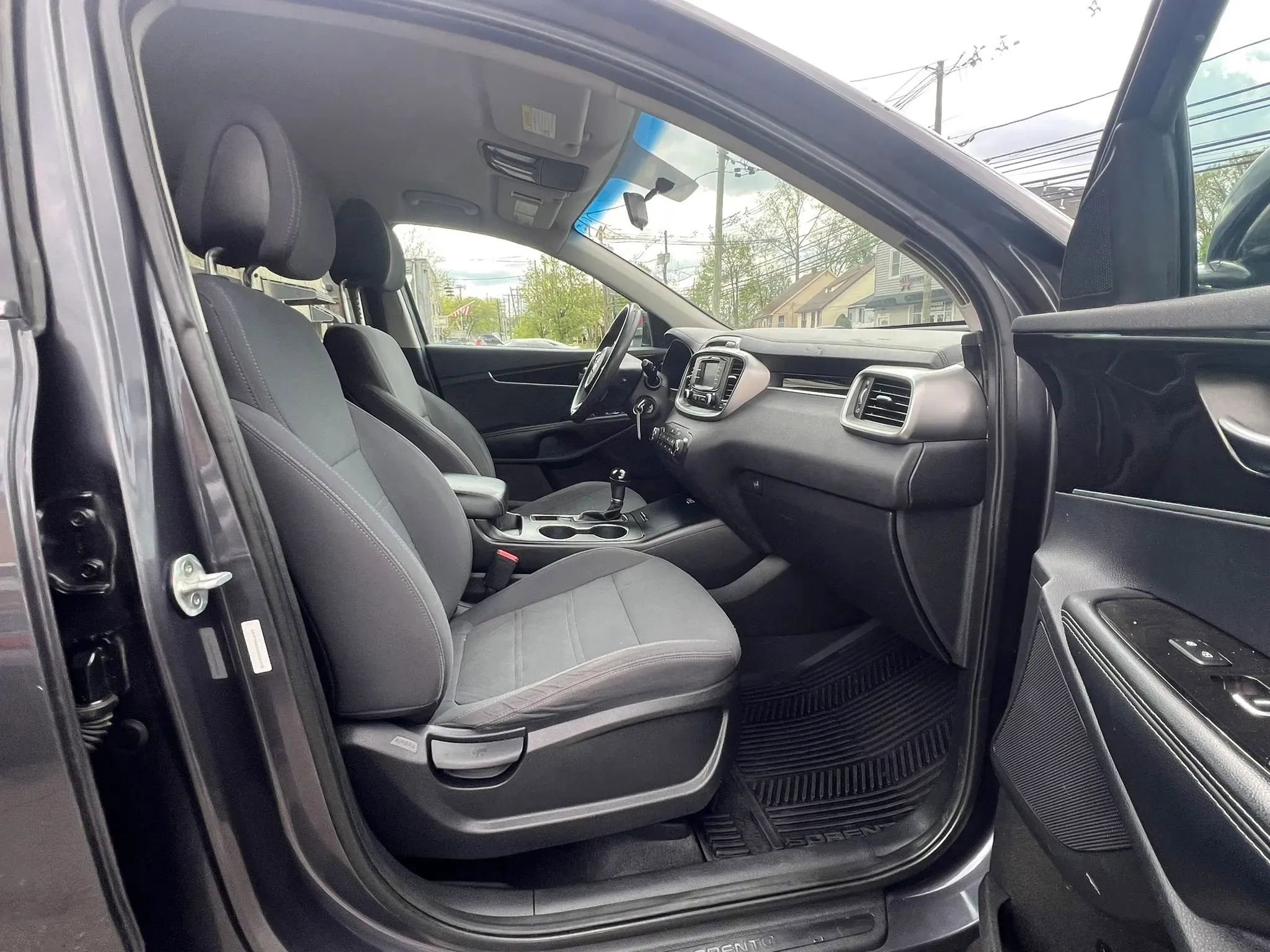 Used 2016 Kia Sorento LX FWD image 29
