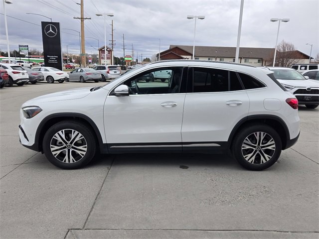 Certified 2025 Mercedes-Benz GLA 250 4MATIC image 41