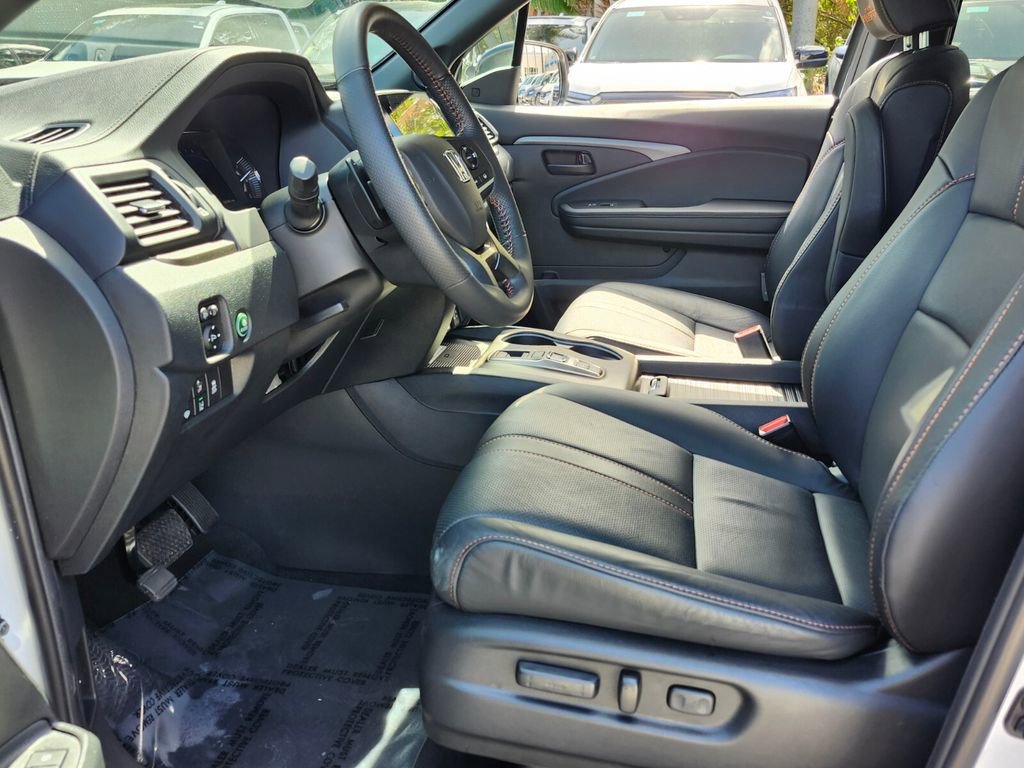 Certified 2023 Honda Passport TrailSport image 9