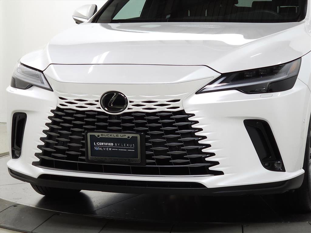 Used 2024 Lexus RX 350 w/ Luxury Package image 3