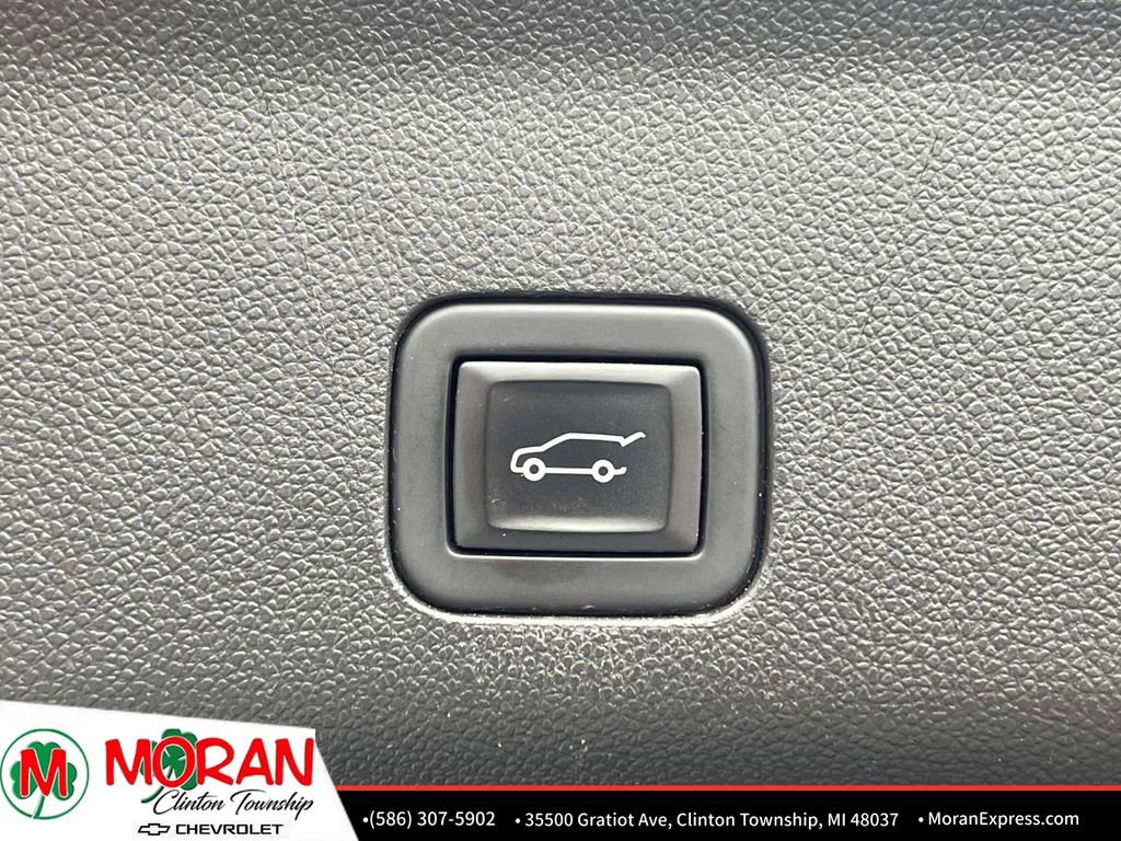 Certified 2023 GMC Yukon XL AT4 w/ Technology Package image 12