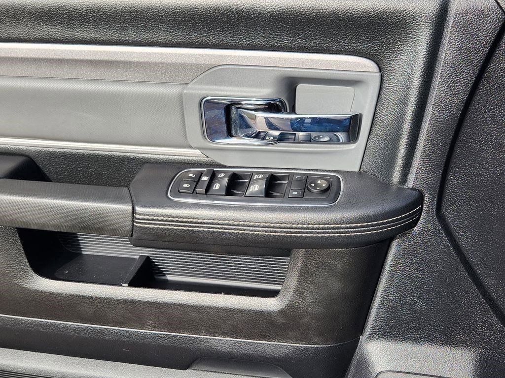 Used 2018 RAM 2500 Power Wagon w/ Leather & Luxury Group image 16